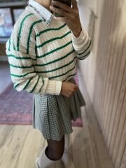 Openwork green striped knitwear