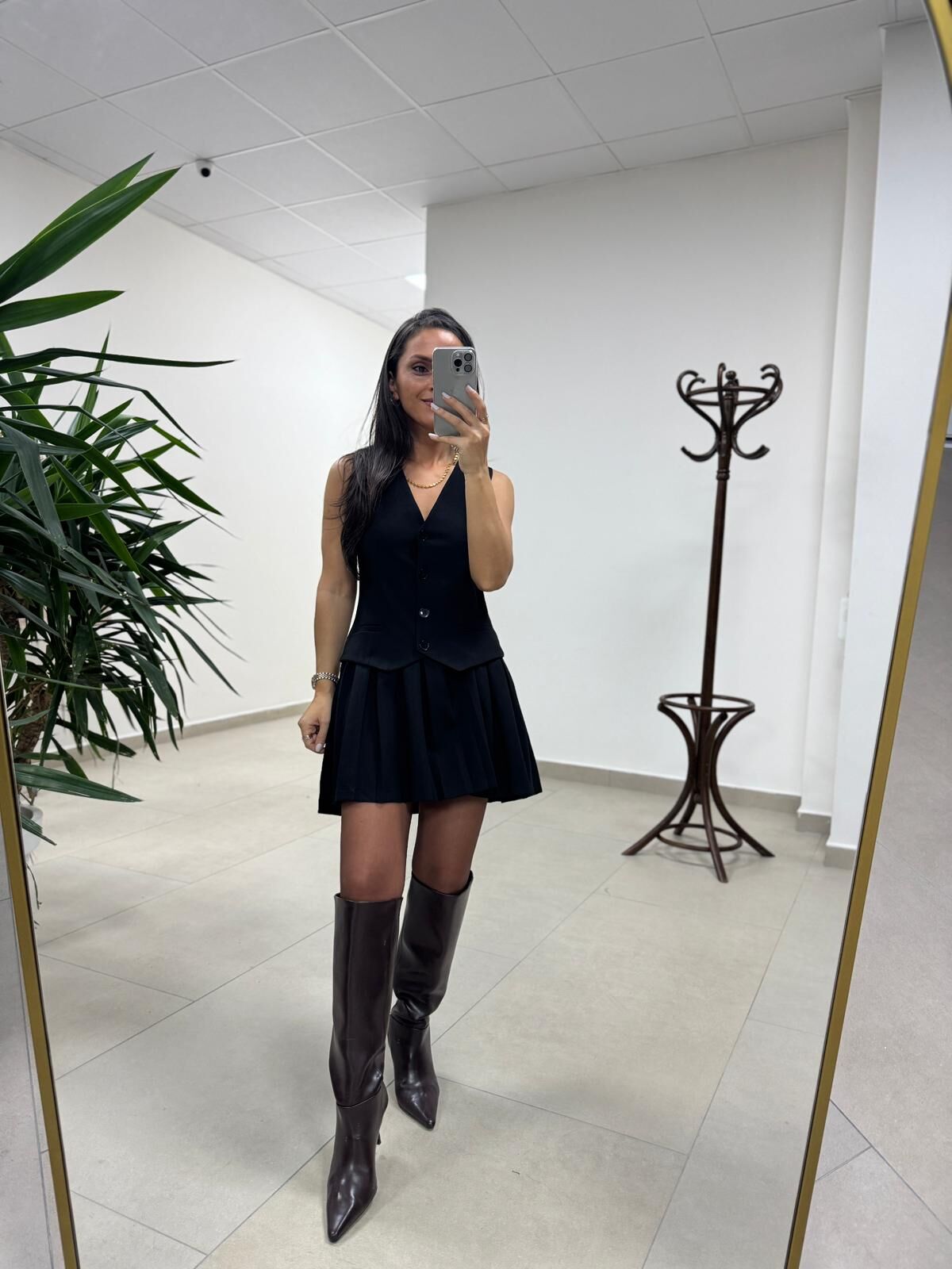 Bh Zr 0140 Pile Detaylı Yelek Görünümlü Siyah Elbise