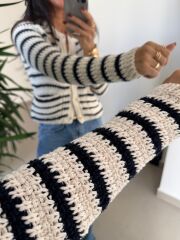 Orj. Marka Siyah-Beyaz Çıt Çıtlı Ceket Hırka