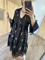 Keten nakışlı siyah elbise