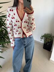 Orj. Marka Kirazlı Desenli Triko Hırka