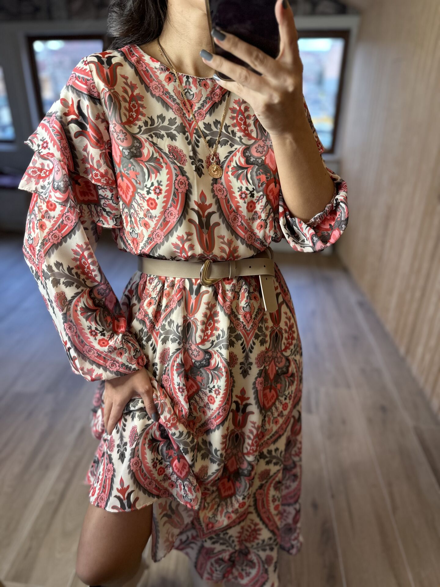 Nar Çiçeği Geçişli Uzun Şifon Elbise