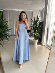 Cr 1062 Mavi-Beyaz Çizgili Maksiboy Askılı Elbise