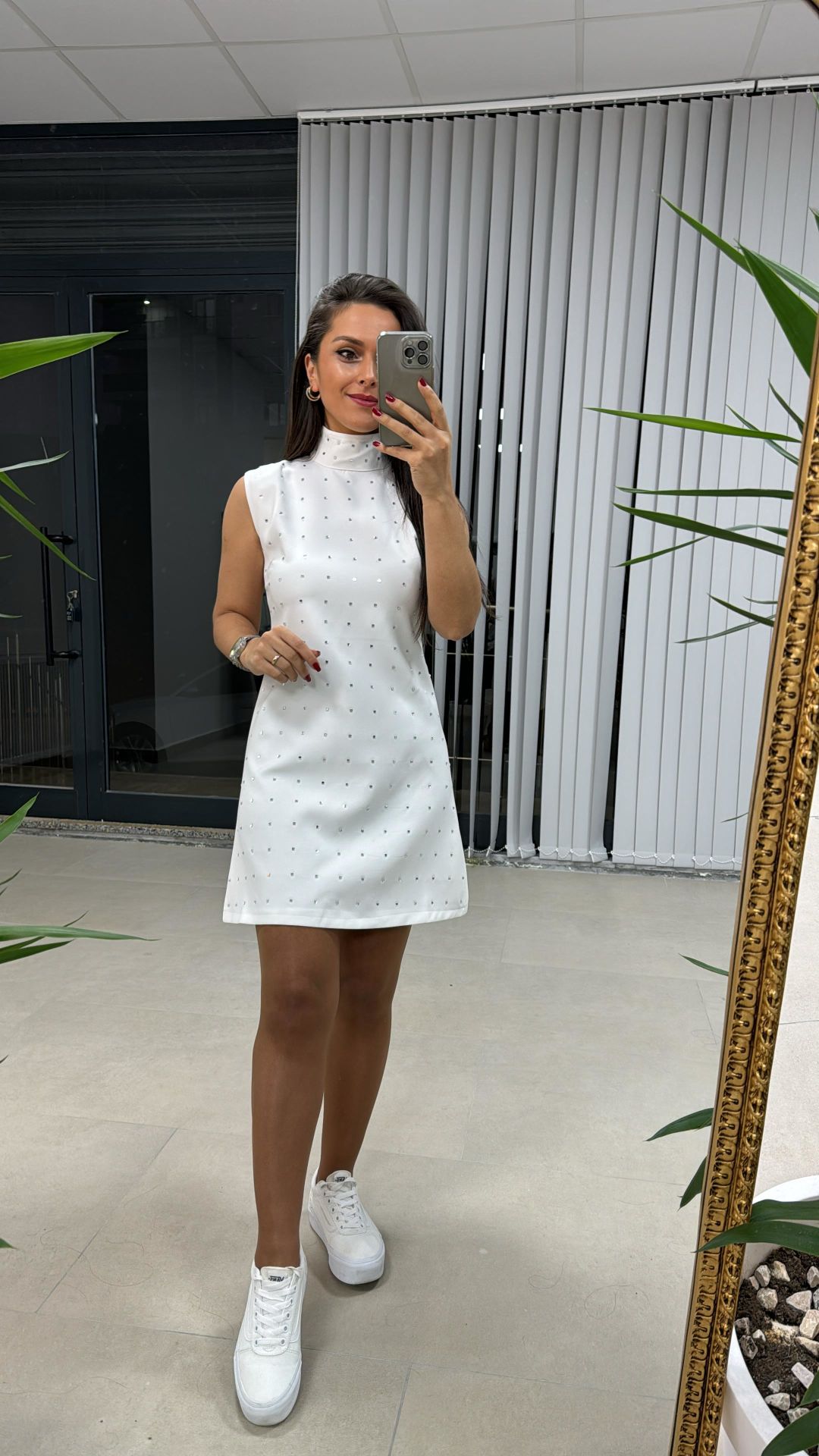 Ms Beyaz Taşlı Elbise