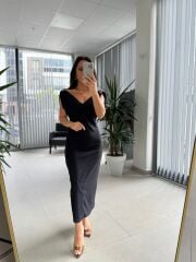 My 3746 Siyah Omuz Gold Tokalı V Yaka Elbise