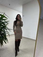 Mc 5107 Pencere Detaylı Camel Elbise