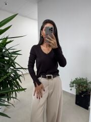 Dv 10427 Kahve V Yaka Kol Yırtmaçlı Triko Kazak