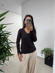 Dv 10427 Kahve V Yaka Kol Yırtmaçlı Triko Kazak