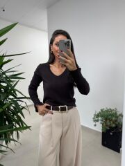 Dv 10427 Kahve V Yaka Kol Yırtmaçlı Triko Kazak