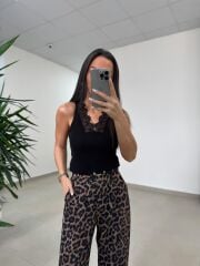 İv 26288 Dantel Yaka Siyah Bluz