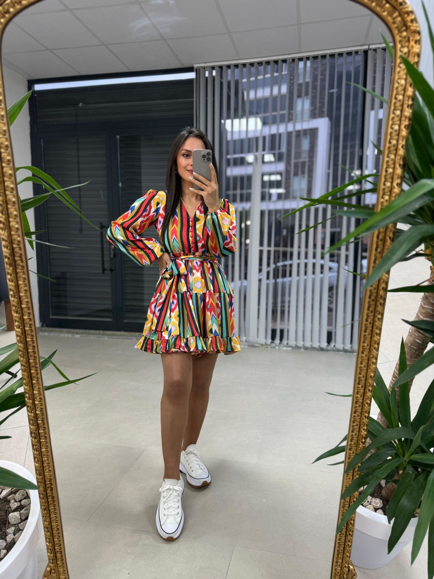 Ays Kırmızı Düğmeli Şifon Elbise