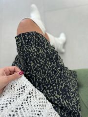 Sg Ajurlu v Yaka Krem Triko