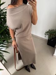 Dv 90256 Vizon Kemerli Triko Elbise