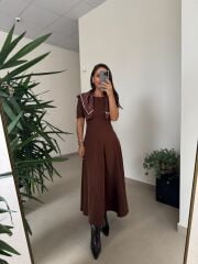 Np 1002 Omuz Vatkalı Kahve Fularlı Elbise