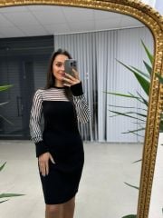 Üst Çizgi Detaylı Siyah Triko Elbise