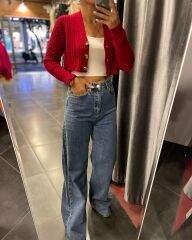 Red crop cardigan