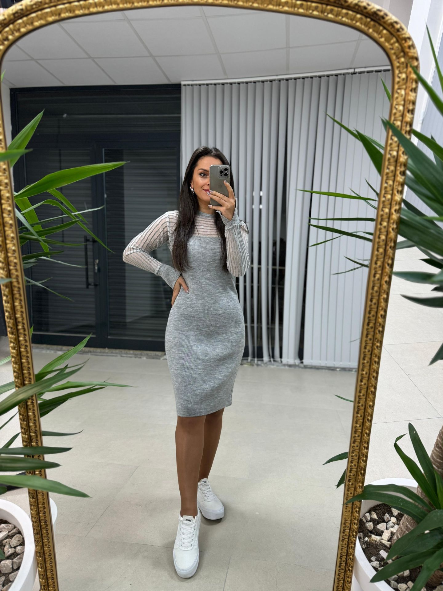 Üst Çizgi Detaylı Gri Triko Elbise