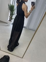 Halter yaka şifon tasarım siyah elbise