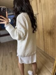 Off white dokulu kazak