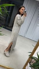 Gestricktes Strickkleid aus Nerzhaar