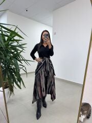 Ms 2042 Kızıl Siyah Gömlek Bağlama Detaylı Elbise