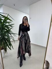 Ms 2042 Kızıl Siyah Gömlek Bağlama Detaylı Elbise