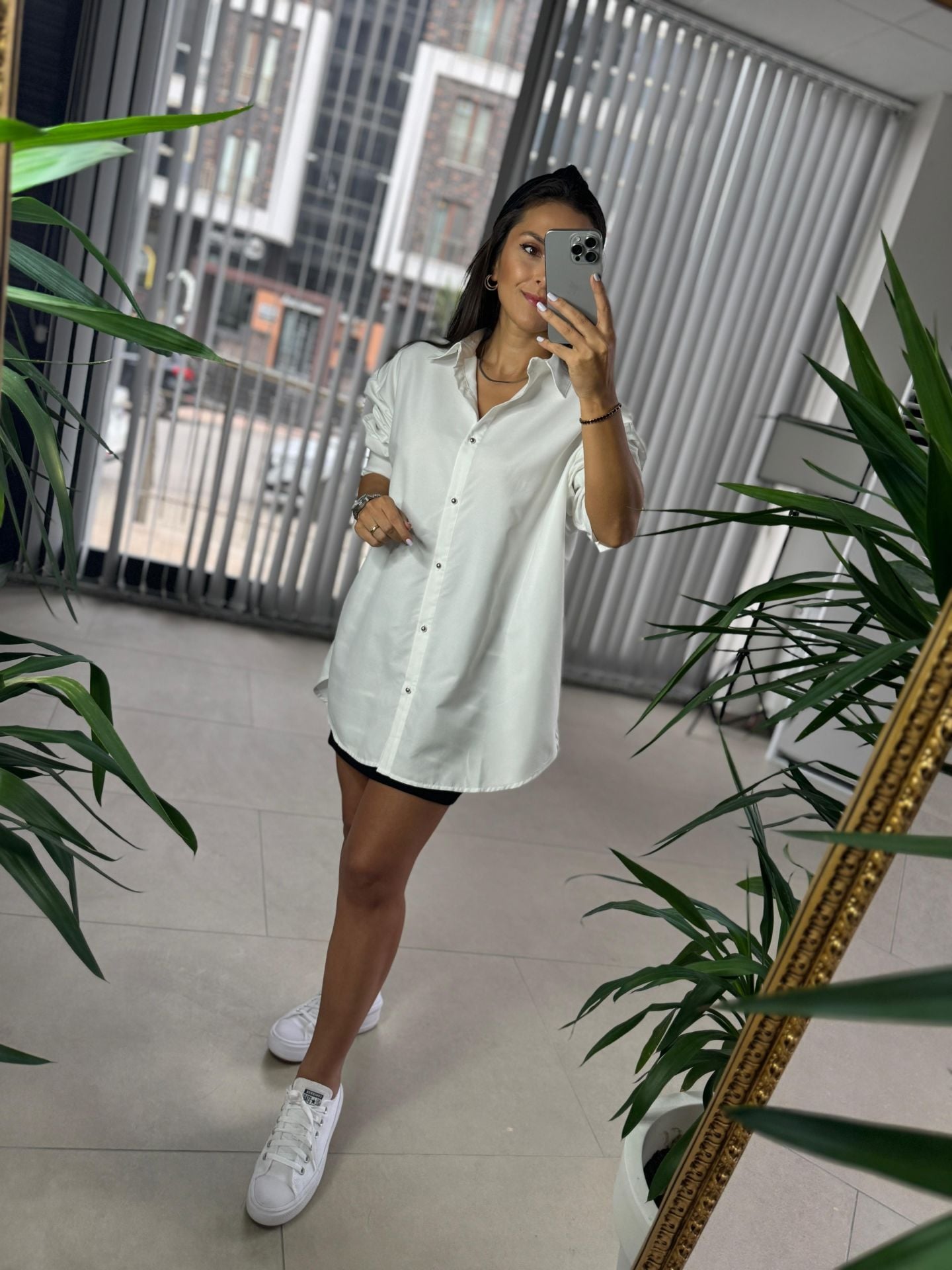 Gk Oversize Beyaz Gömlek