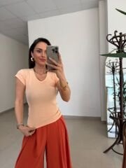 İv 011  V Yaka Somon Tişört