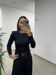 Bb 30568 Sırt Dekolteli Vatkalı Siyah Triko Bluz