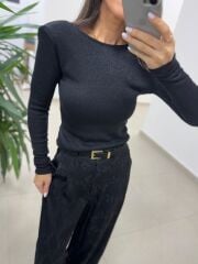 Bb 30568 Sırt Dekolteli Vatkalı Siyah Triko Bluz