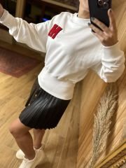 Beyaz m sweat