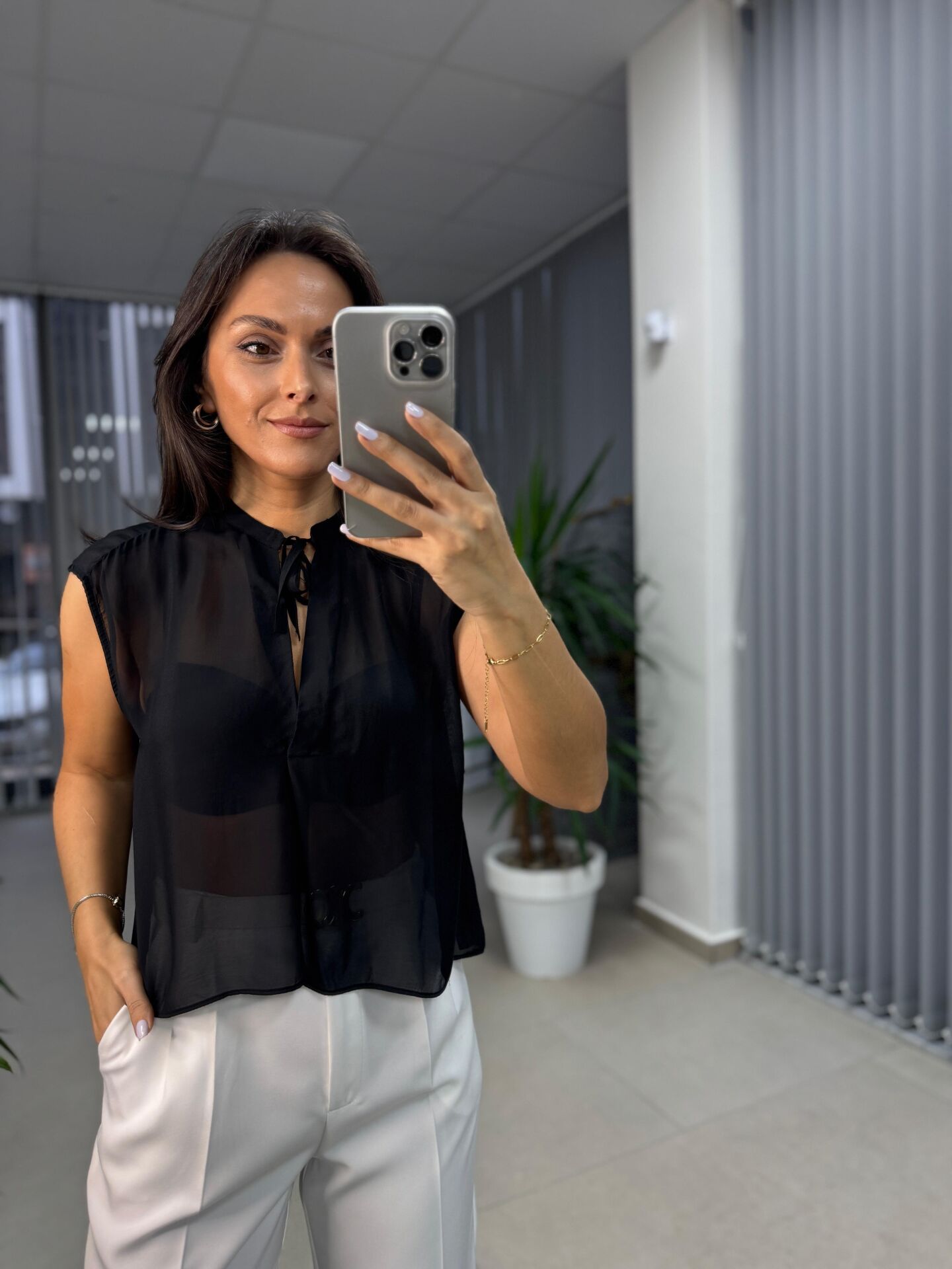 orj. Marka Siyah Transparan Bluz