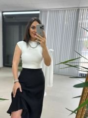 J.Sandr Beyaz Crop