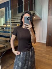 İv 26104 Varaklı Yaka Biyeli A. Kahve Tişört