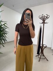 İv 26104 Varaklı Yaka Biyeli A. Kahve Tişört