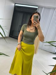 Orj.Marka Kare Yaka Haki Crop