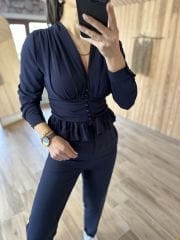 Laci krep düğmeli bluz
