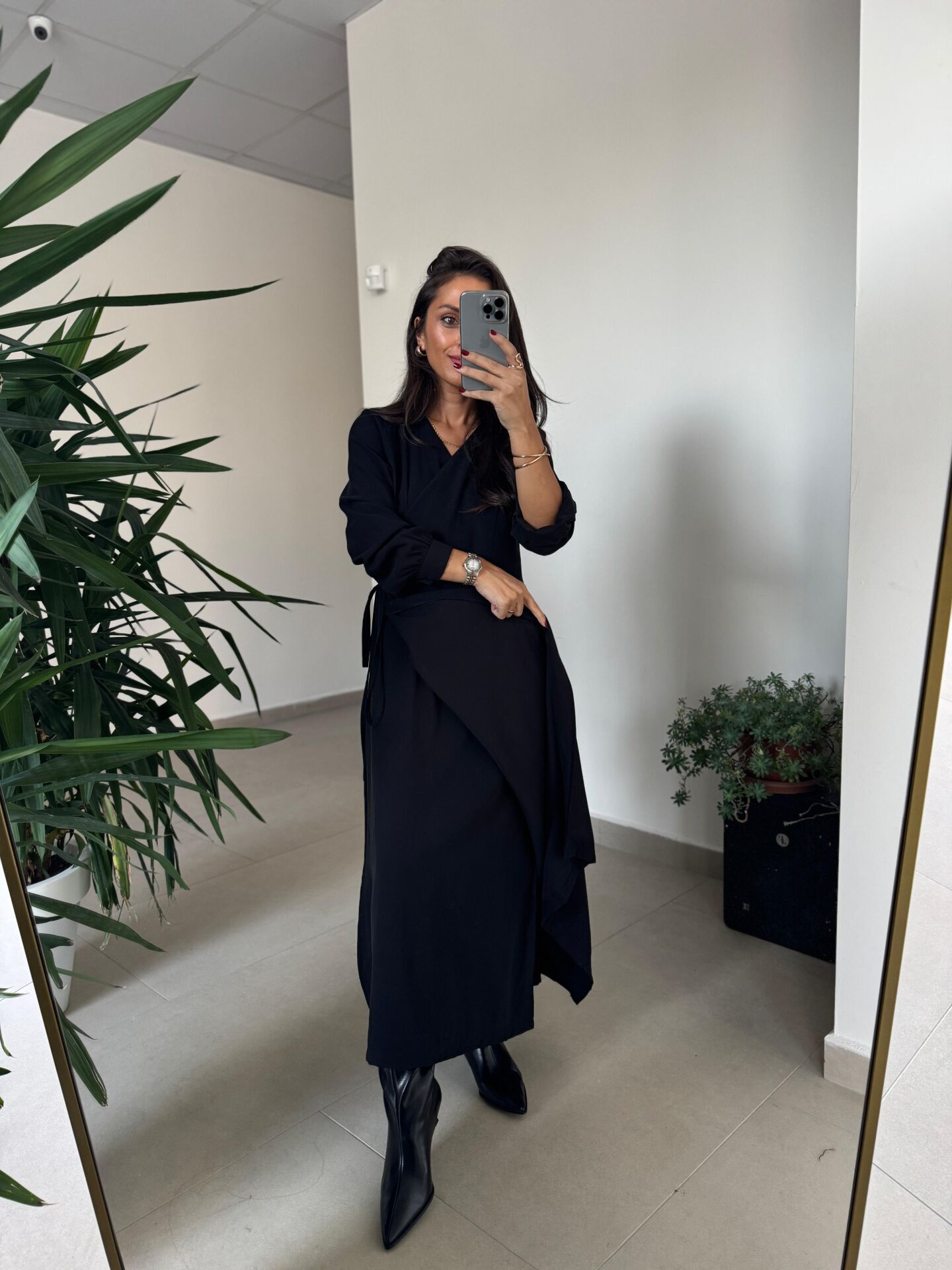 Dr 8542 Tasarım M. Mara Anvelop Siyah Elbise