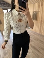 Pencere detaylı keten bluz