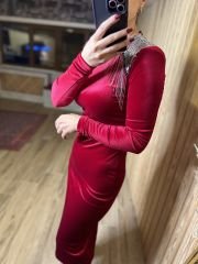 Vatka detaylı bordo kalem elbise