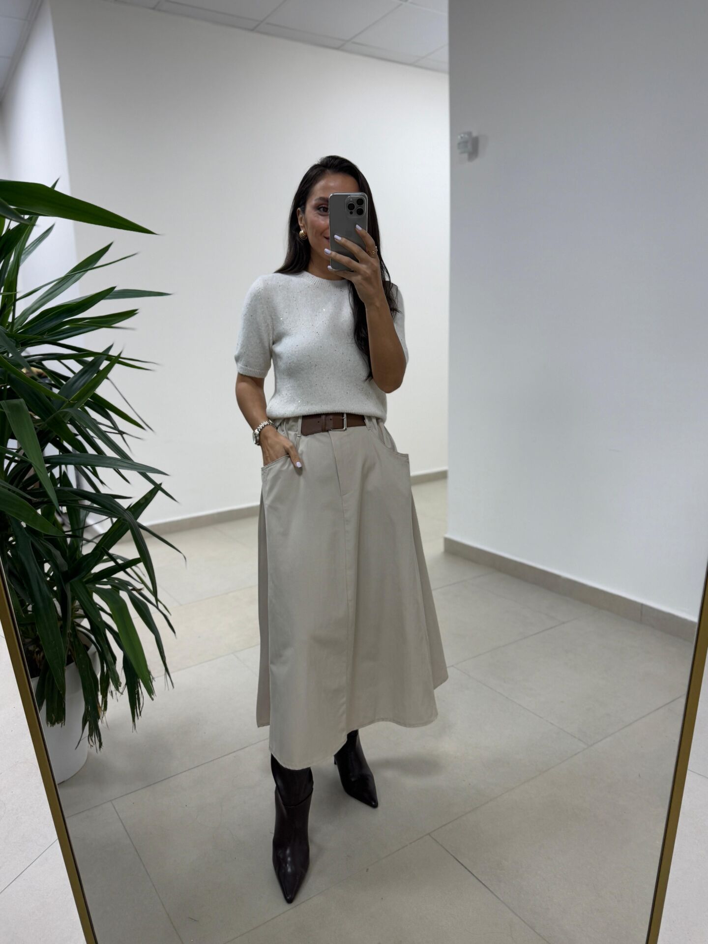 Bb 29929 Bej Kemer Detaylı Etek