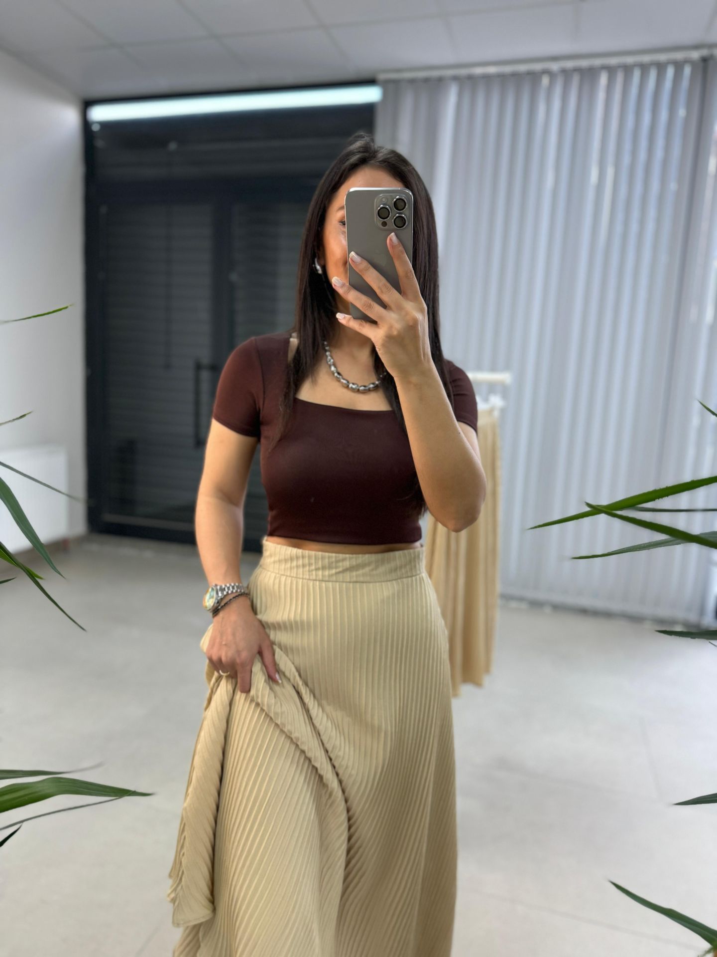 Orj.Marka Kare Yaka Acı Kahve Crop