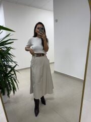 Dv 10703 Yumoş Pul Detaylı Kısa Kollu Krem Kazak