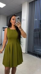 My 3692 Kolsuz Eteği Parça Dikişli Yağ Yeşili Çan Elbise