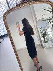 Art 4026 Düğme Detaylı Midi Siyah Elbise