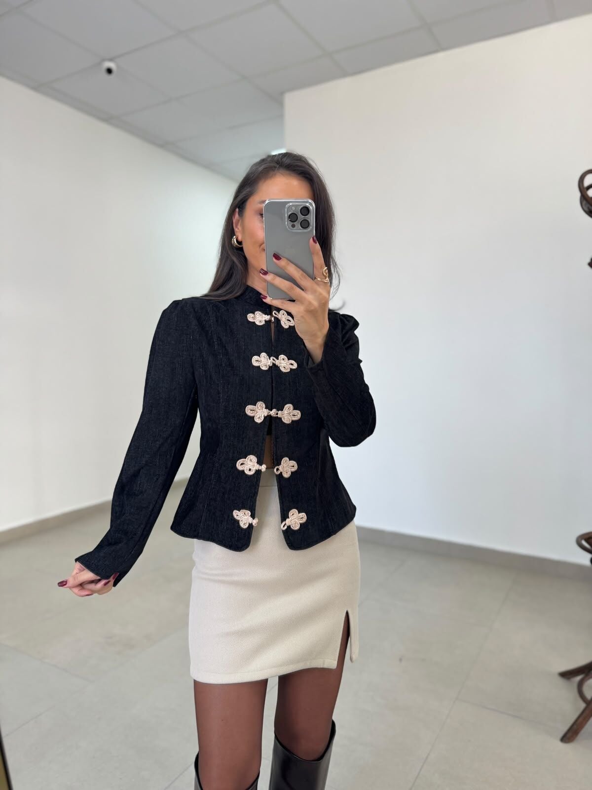 TP 2163 Siyah Çin Düğmeli Kadife Dokulu Ceket