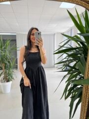 My 3872 Kare Yaka Siyah Nakışlı Elbise