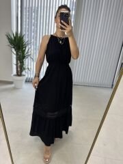 Krinkıl Halter Yaka Siyah Elbise