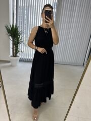 Krinkıl Halter Yaka Siyah Elbise