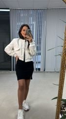 Art. Buklet Bomber Of White Mont